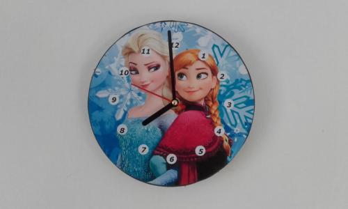 Horloge Elsa et Anna reine des neiges